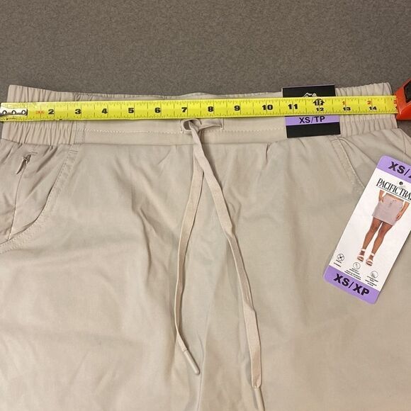 Pacific Trail Women's  Beige Active Skort (Size XS = Size 2) NWT - Picture 9 of 12